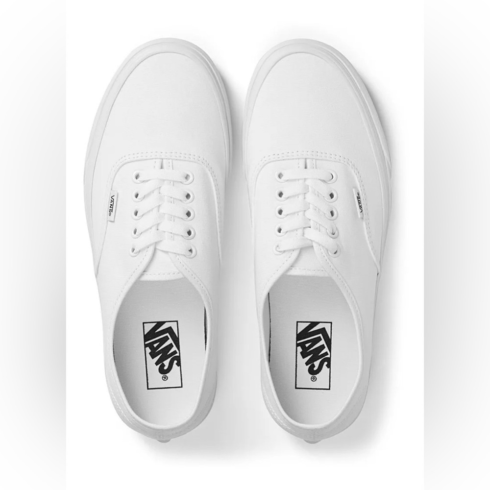 Vans • Authentic Sneakers • True White • Little Kids/Youth 12 NWT 👟✨ - Picture 1 of 8